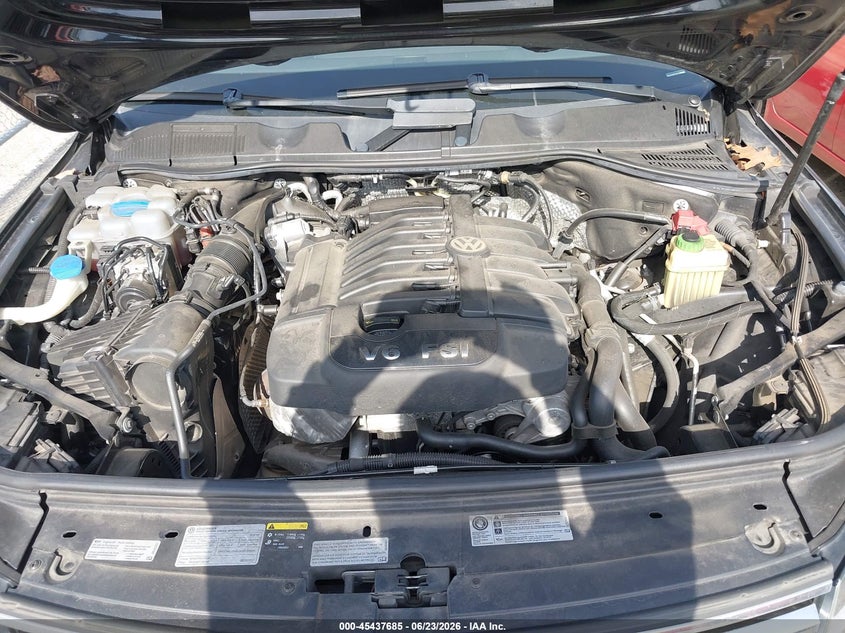 2016 Volkswagen Touareg Vr6 Sport VIN: WVGEF9BP5GD006006 Lot: 45437685