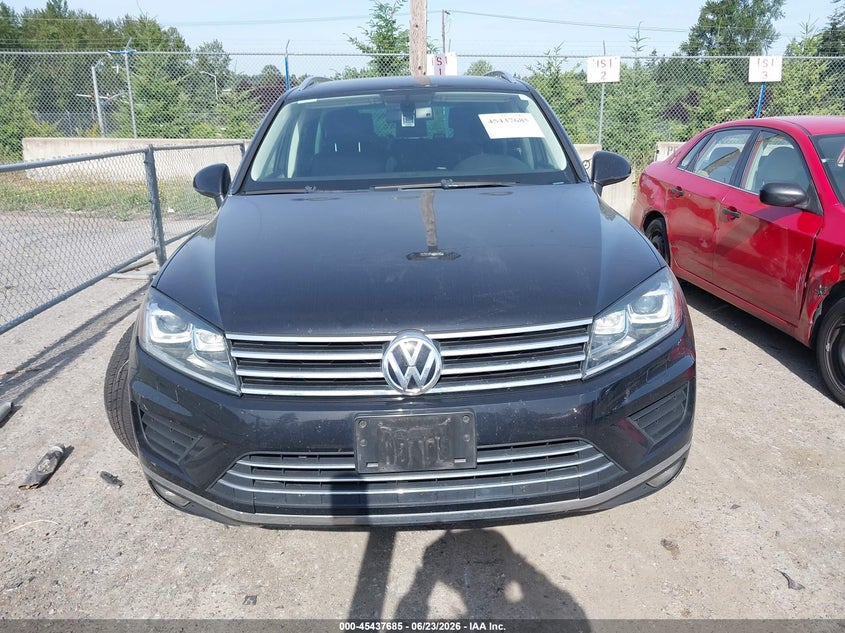 2016 Volkswagen Touareg Vr6 Sport VIN: WVGEF9BP5GD006006 Lot: 45437685
