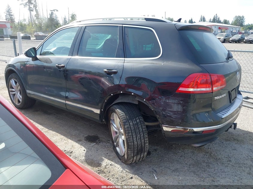 2016 Volkswagen Touareg Vr6 Sport VIN: WVGEF9BP5GD006006 Lot: 45437685