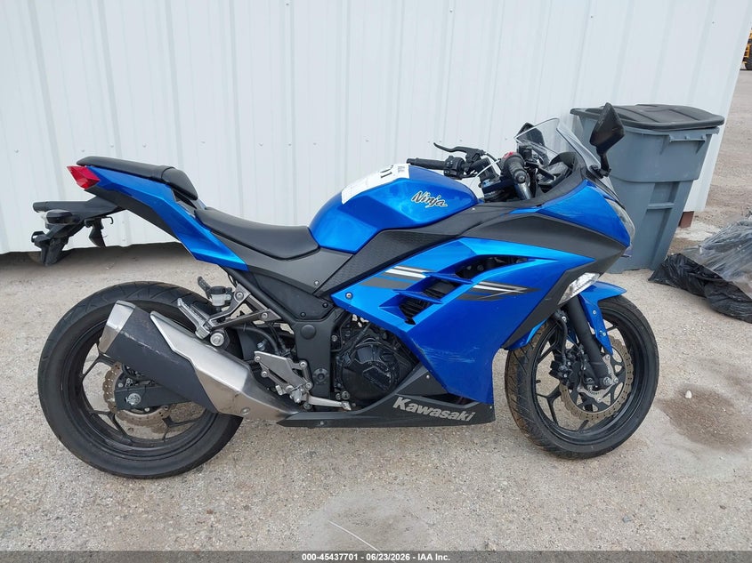 2017 Kawasaki Ex300 B VIN: JKAEX8B18HDA33819 Lot: 45437701