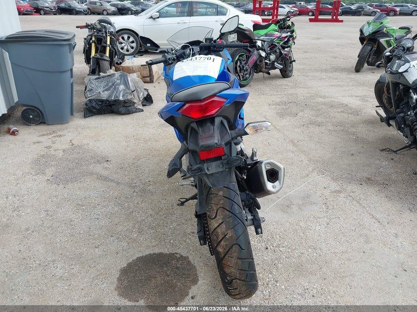 2017 Kawasaki Ex300 B VIN: JKAEX8B18HDA33819 Lot: 45437701