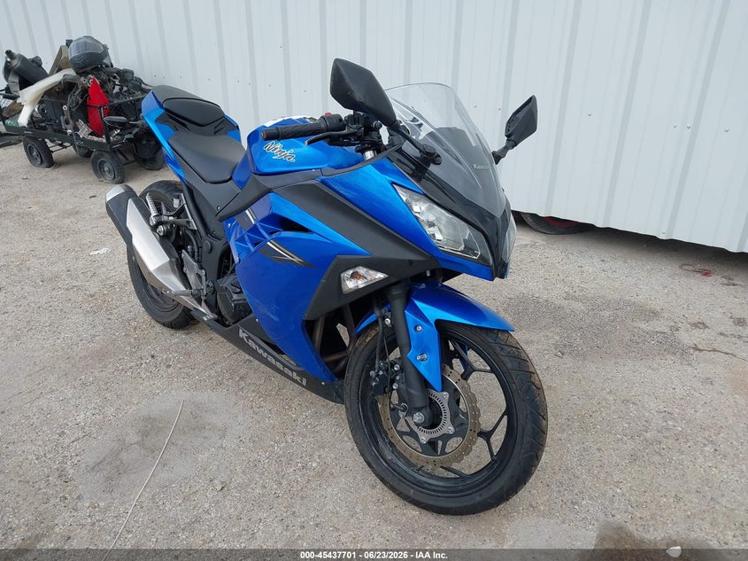 2017 Kawasaki Ex300
