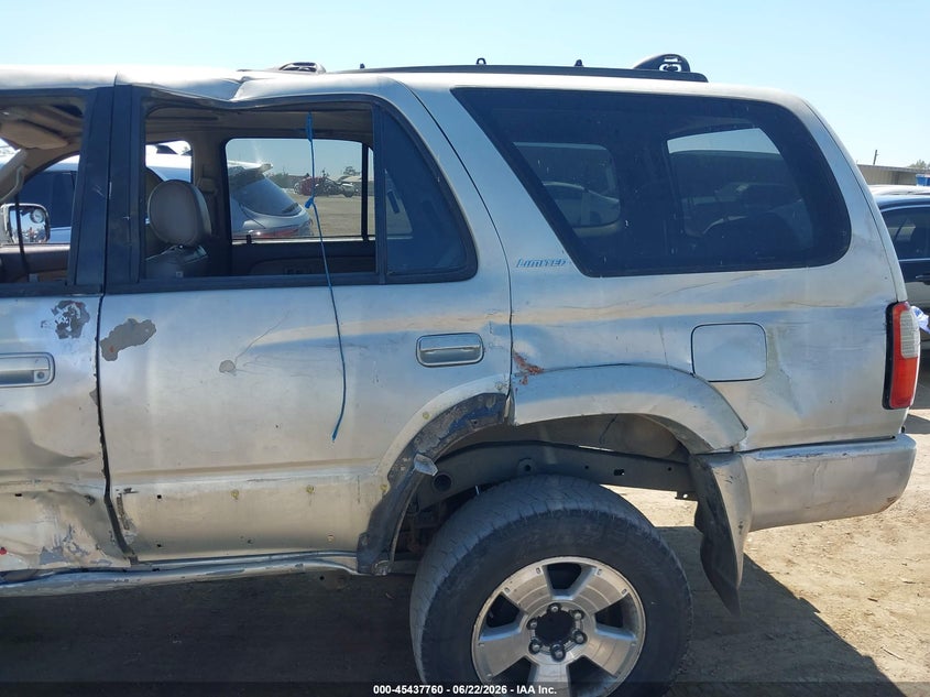 1999 Toyota 4Runner Limited V6 VIN: JT3GN87R7X0122260 Lot: 45437760