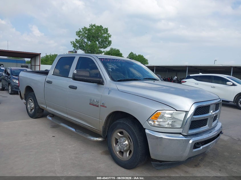 Vin: 3c6ur4clxdg613661, lot: 45935875, ram 2500 tradesman 2013 img_1