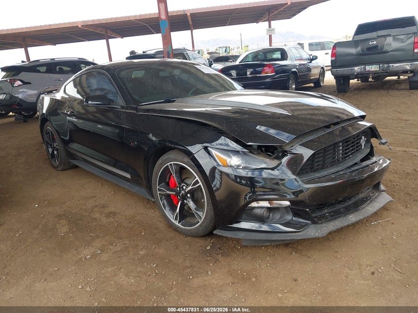 FORD MUSTANG - zdjęcie 1