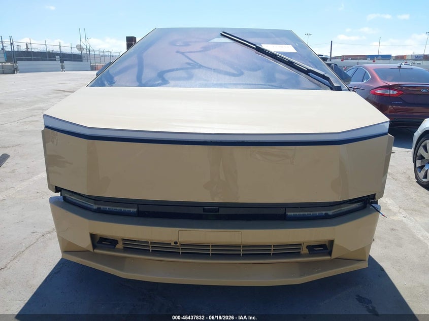 2025 Tesla Cybertruck VIN: 7G2CEHEE0SA060392 Lot: 45437832