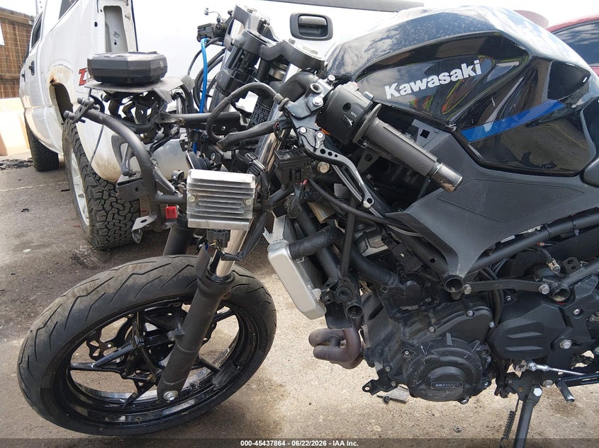2025 Kawasaki Ex500 VIN: ML5EXGG11SDA45823 Lot: 45437864