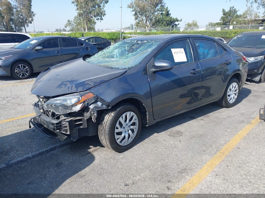 2019 Toyota Corolla Le 2T1BURHE9KC160999 photo 1