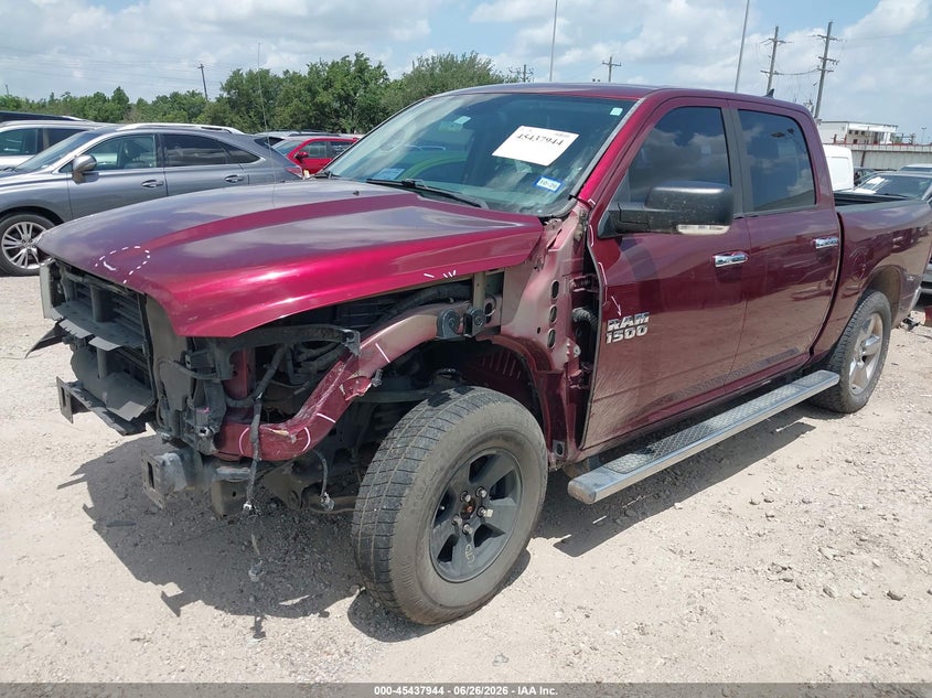 Vin: 1c6rr7lt0hs531699, lot: 45936044, ram 1500 big horn  4x4 5'7 box 20172