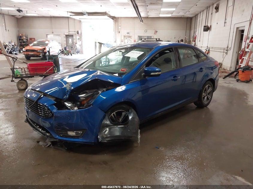 Vin: 1fadp3f2xjl200154, lot: 45936070, ford focus se 20182