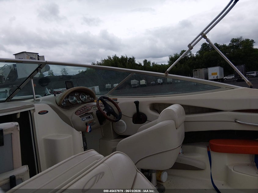 2002 MAXUM 23' auction photo 8
