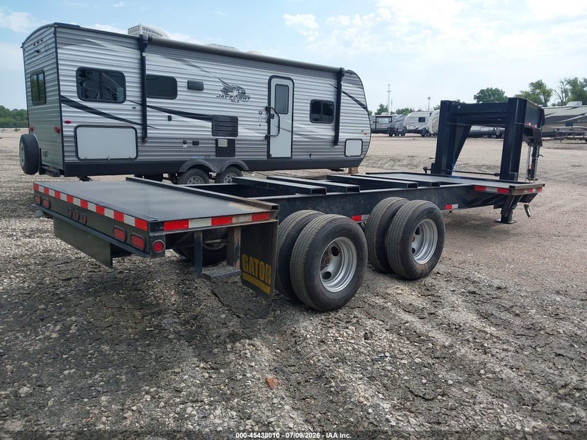 2026 GATOR GOOSENECK TRAILER auction photo 4