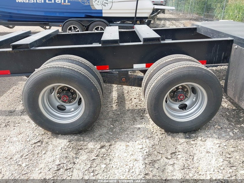 2026 GATOR GOOSENECK TRAILER auction photo 7