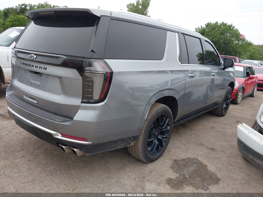 2025 CHEVROLET SUBURBAN auction photo 4