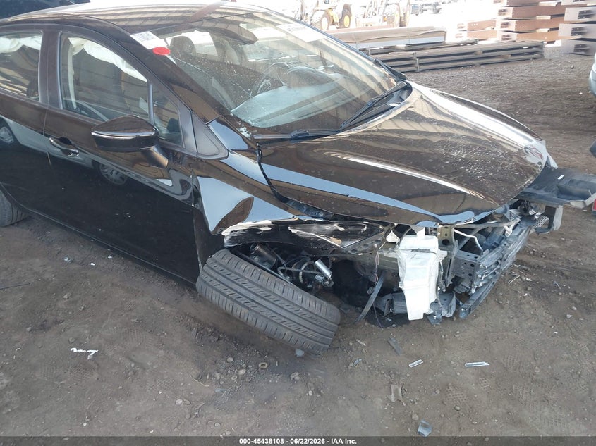 2021 NISSAN VERSA auction photo 6