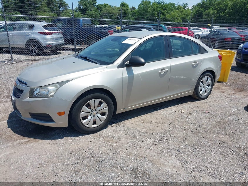 2014 Chevrolet Cruze Ls Auto 1G1PA5SH0E7120562 photo 1