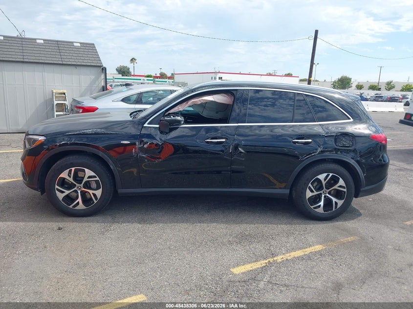 2025 MERCEDES-BENZ GLC 350E 4MATIC — Фото 14