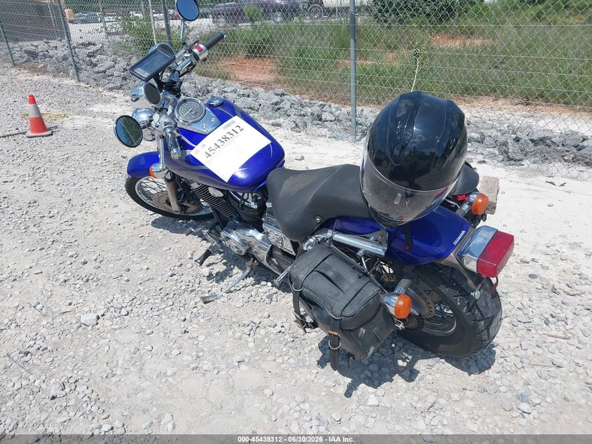 2005 HONDA VT MOTO 2