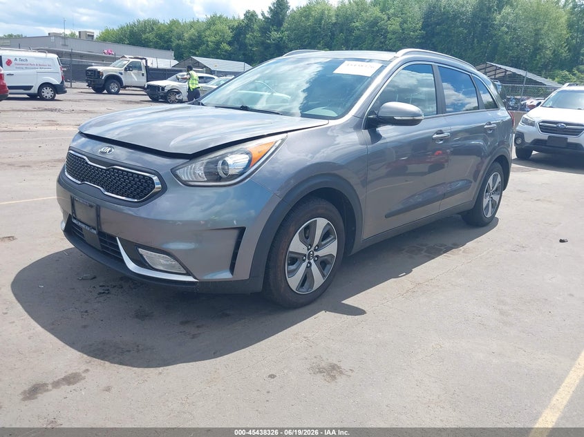 VIN KNDCC3LC4H5066822 2017 KIA NIRO EX