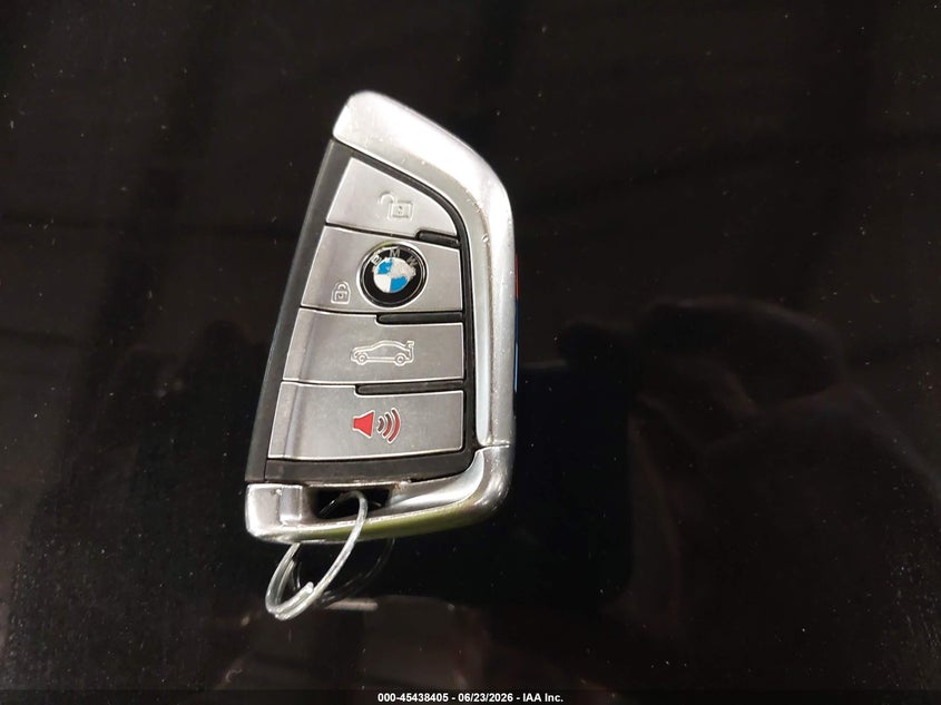 BMW M5 - zdjęcie 11