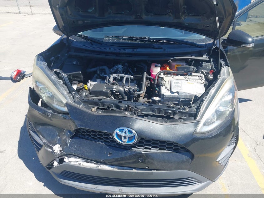 2018 Toyota Prius C One VIN: JTDKDTB38J1615137 Lot: 45438529