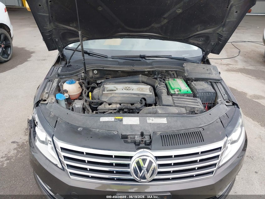 2015 Volkswagen Cc 2.0T Executive VIN: WVWRN7AN1FE811376 Lot: 45438589