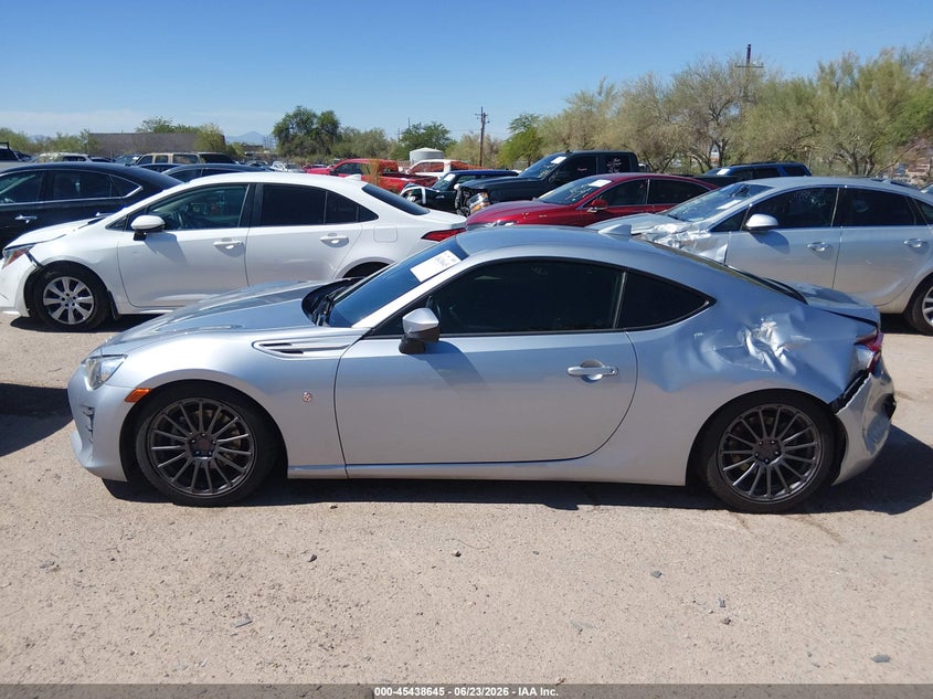 2017 Toyota 86 VIN: JF1ZNAA17H8706889 Lot: 45438645