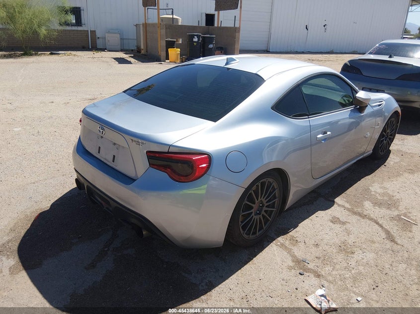 Vin: jf1znaa17h8706889, lot: 45936745, toyota 86 20174