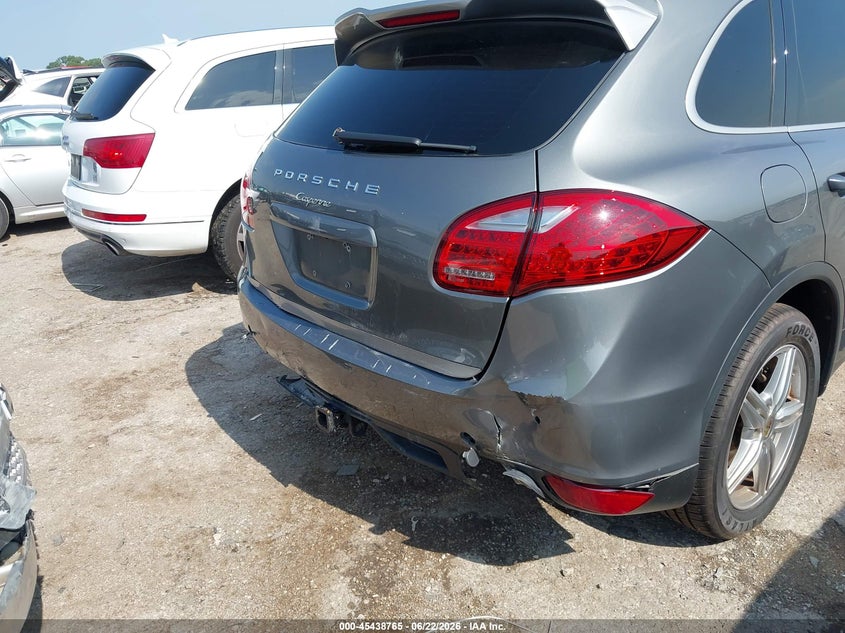 2014 Porsche Cayenne Platinum Edition VIN: WP1AA2A27ELA95271 Lot: 45438765