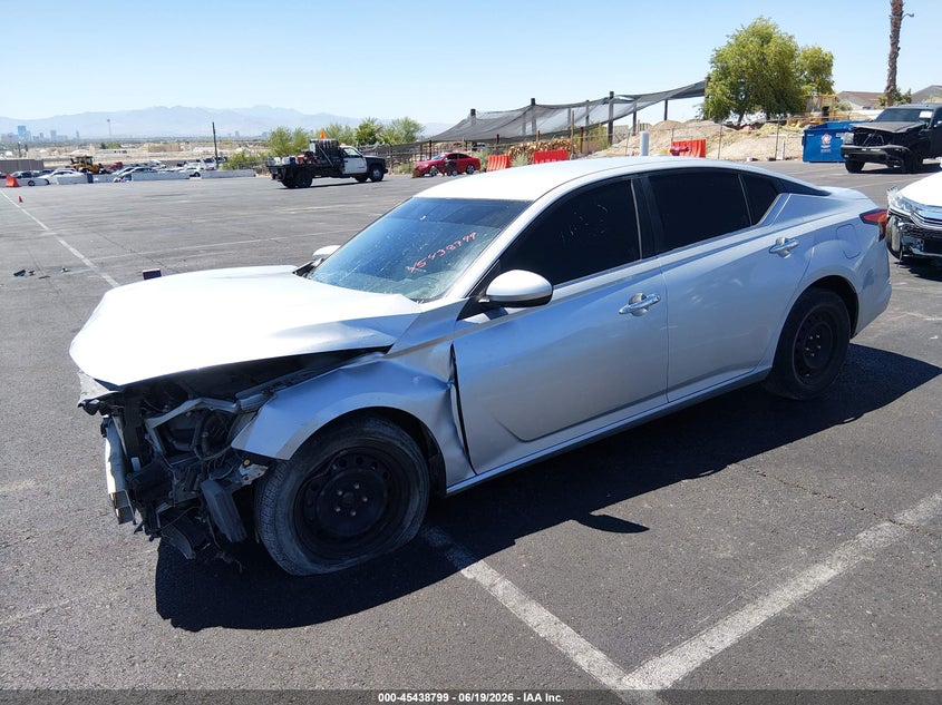 2020 Nissan Altima, Front End, IAAI, VIN 1N4BL4BV1LC147677 — photo 2