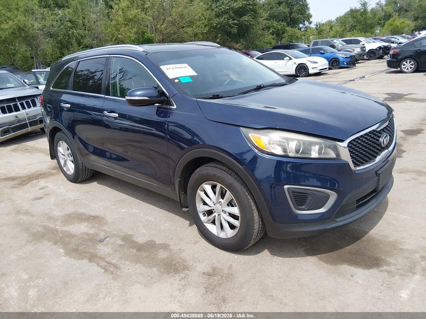 2016 KIA SORENTO auction photo 1
