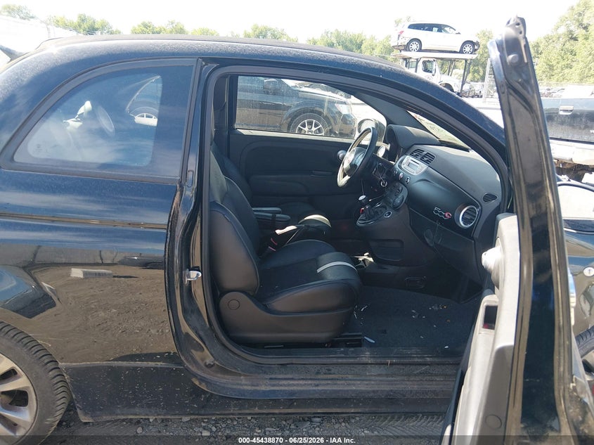 2014 FIAT 500C auction photo 5