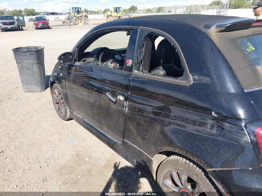 2014 FIAT 500C auction photo 6