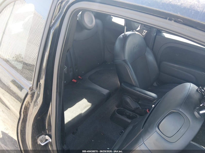 2014 FIAT 500C auction photo 8