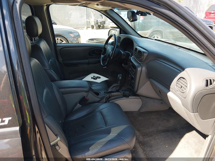 2003 CHEVROLET TRAILBLAZER EXT auction photo 5