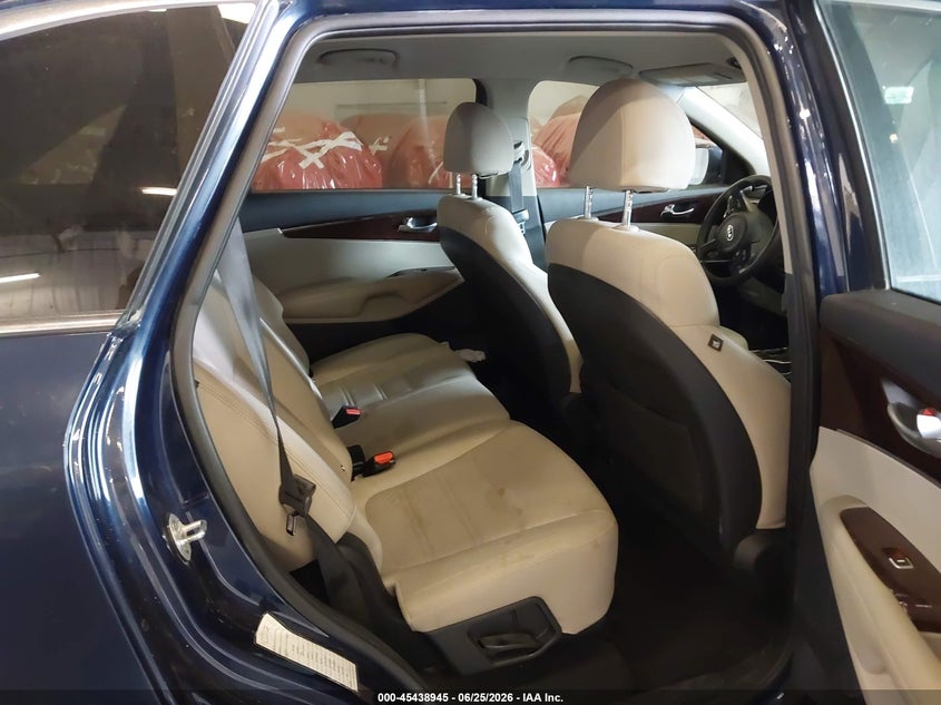 2018 KIA SORENTO auction photo 8