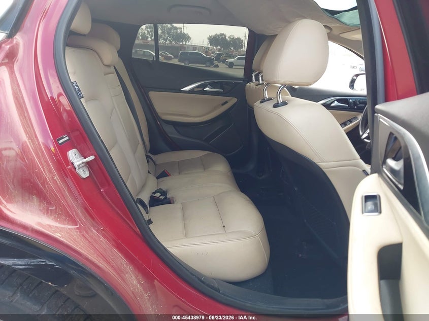 2018 Infiniti Qx30 Premium VIN: SJKCH5CP0JA055035 Lot: 45438979
