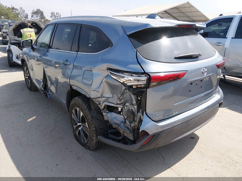 Vin: 5tdgzrah4ns124855, lot: 45937095, toyota highlander xle 20223