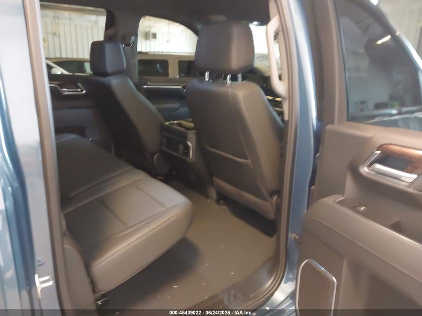 2026 GMC Sierra 1500 , Short Bed, Elevation, 4Wd VIN: 1GTUUCED0TZ342440 Lot: 45439022