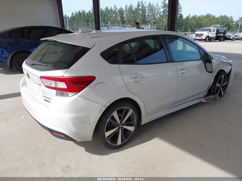 2019 SUBARU IMPREZA auction photo 4