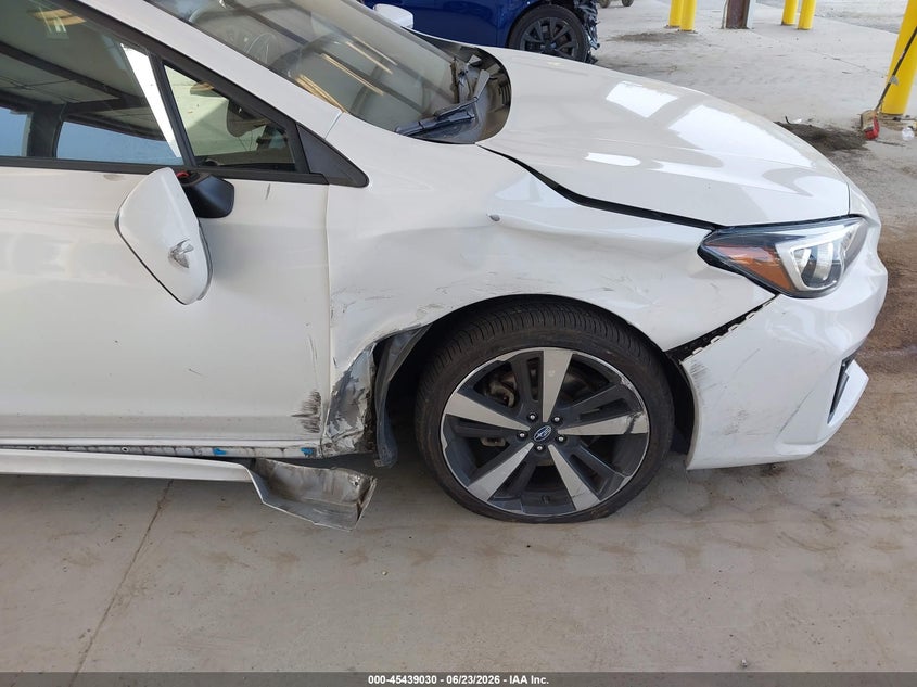 2019 SUBARU IMPREZA auction photo 6