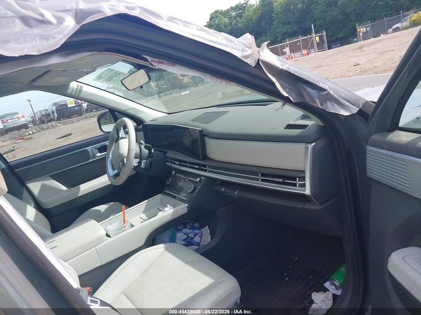 2026 HYUNDAI SANTA FE auction photo 5