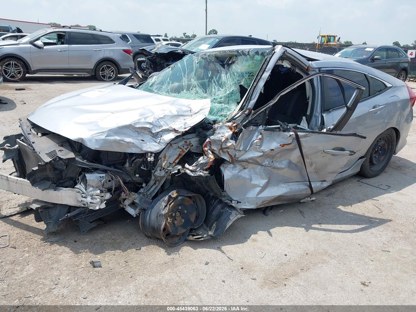 2018 Honda Civic, Rollover, IAAI, VIN 2HGFC2F50JH587315 — photo 2