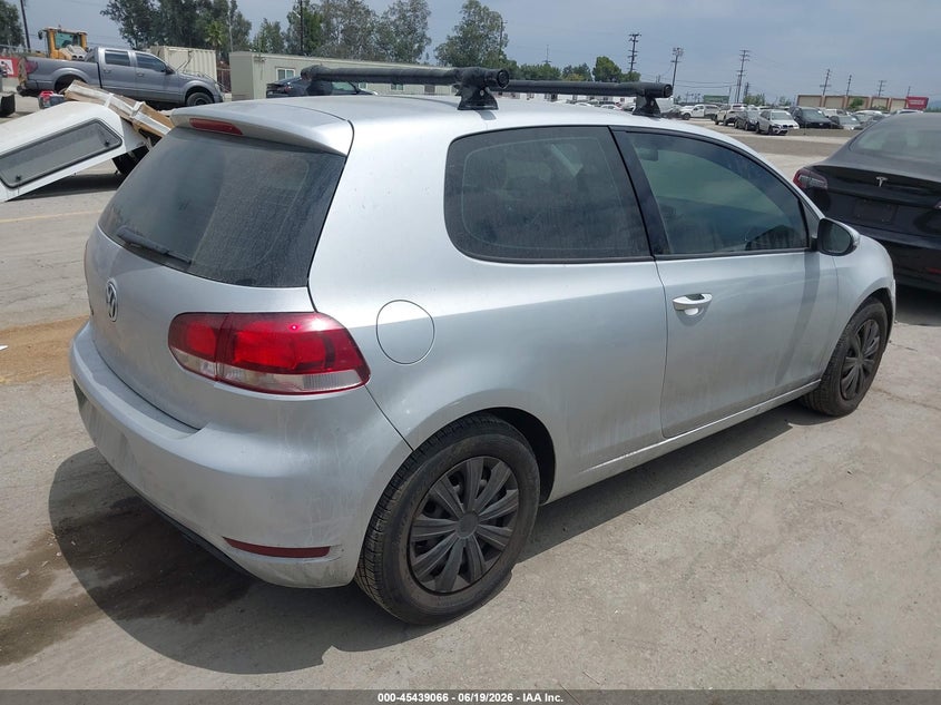 Vin: wvwab7aj0aw367428, lot: 45937166, volkswagen golf 2-door 20104