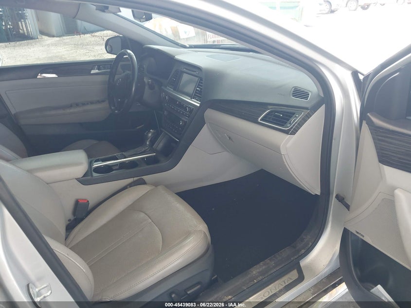 2015 HYUNDAI SONATA auction photo 5