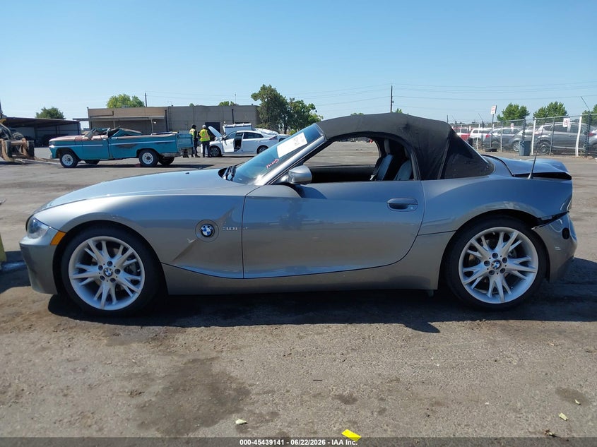 2008 BMW Z4 3.0I VIN: 4USBU33578LW75399 Lot: 45439141