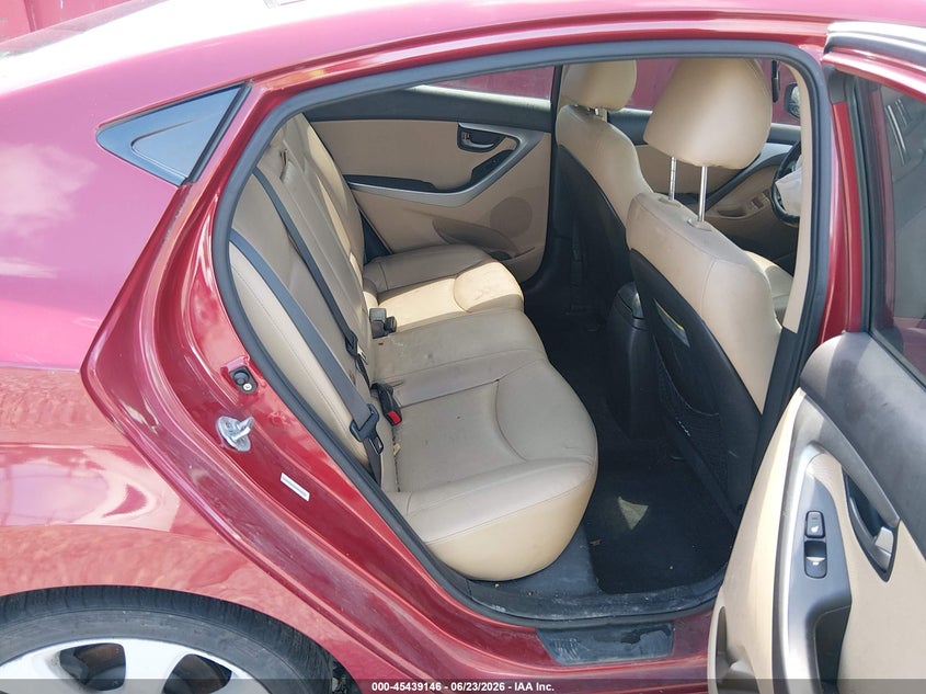 2013 HYUNDAI ELANTRA auction photo 8