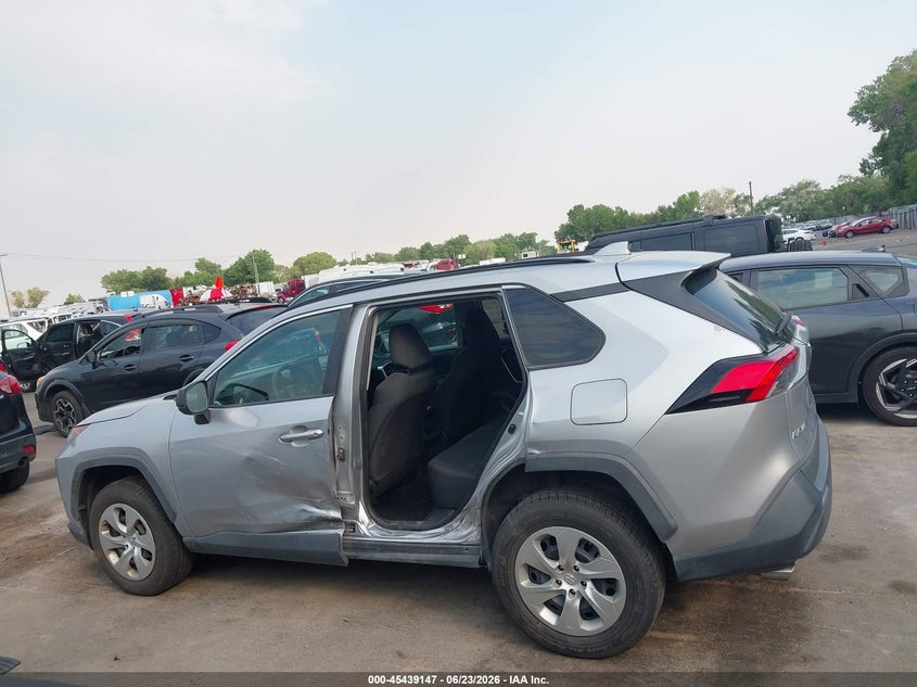 AtlanticExpress - Toyota RAV4