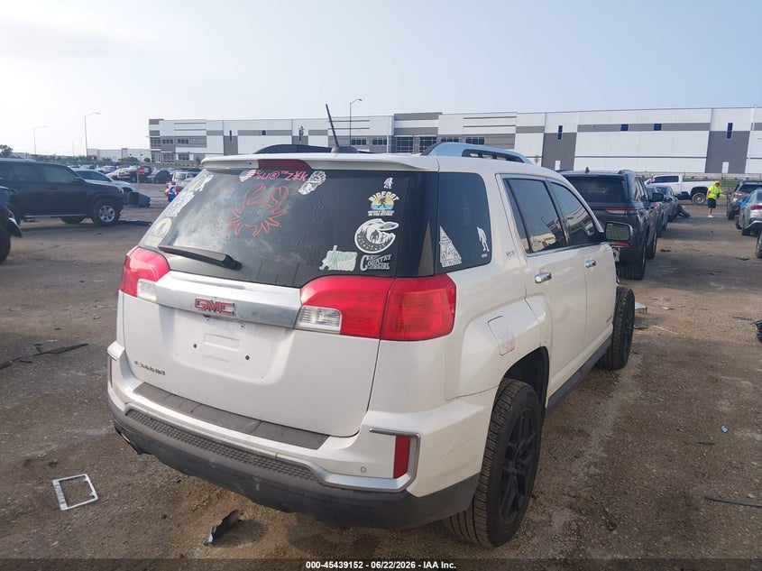 2017 GMC TERRAIN auction photo 4