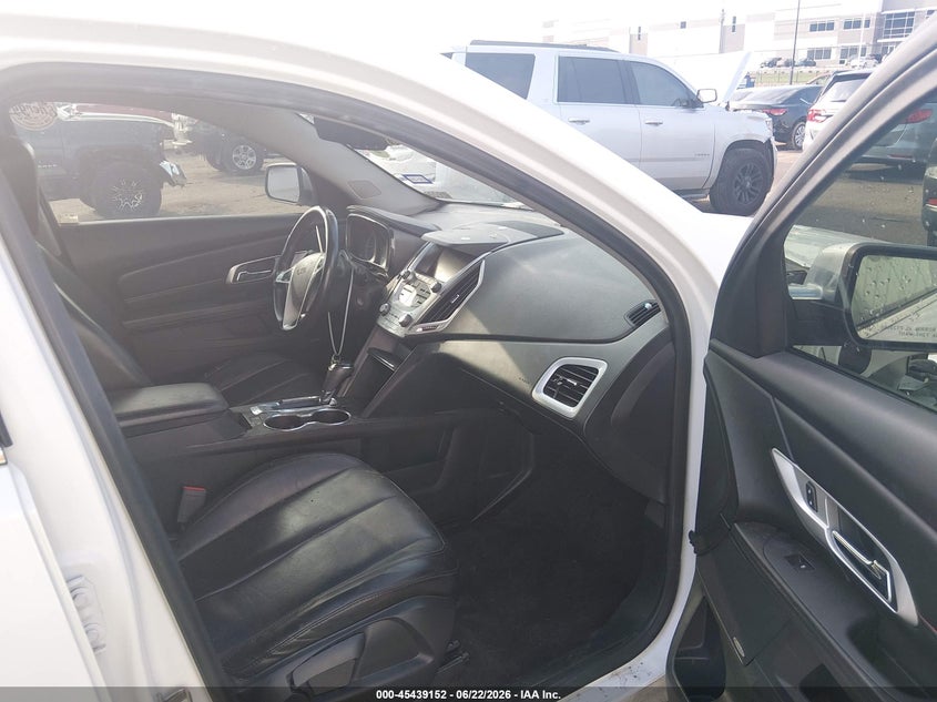 2017 GMC TERRAIN auction photo 5